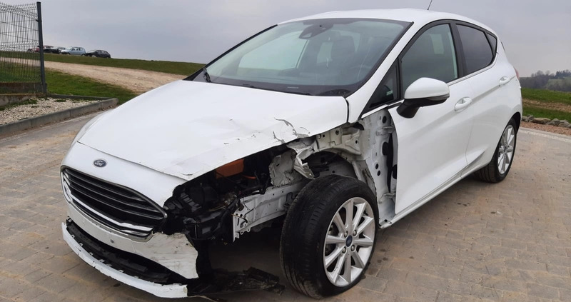 Ford Fiesta cena 17700 przebieg: 77000, rok produkcji 2018 z Ustrzyki Dolne małe 46